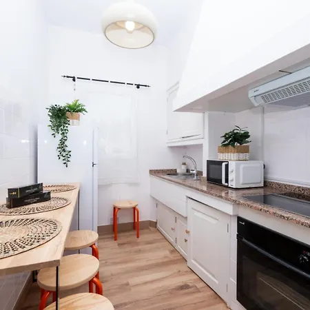 Carlota Cake Apartment