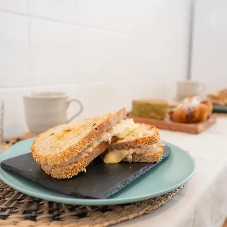 Apartment Carlota Cake *